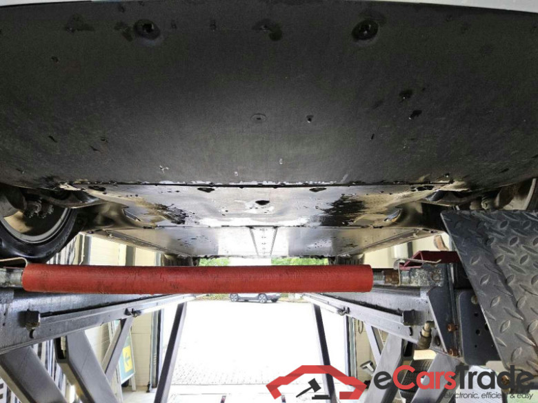 Tesla Model Y (01.2021->) DE - SUV5 Dual, Maximale Reichweite Dual AWD, 2021 - 2025 #5