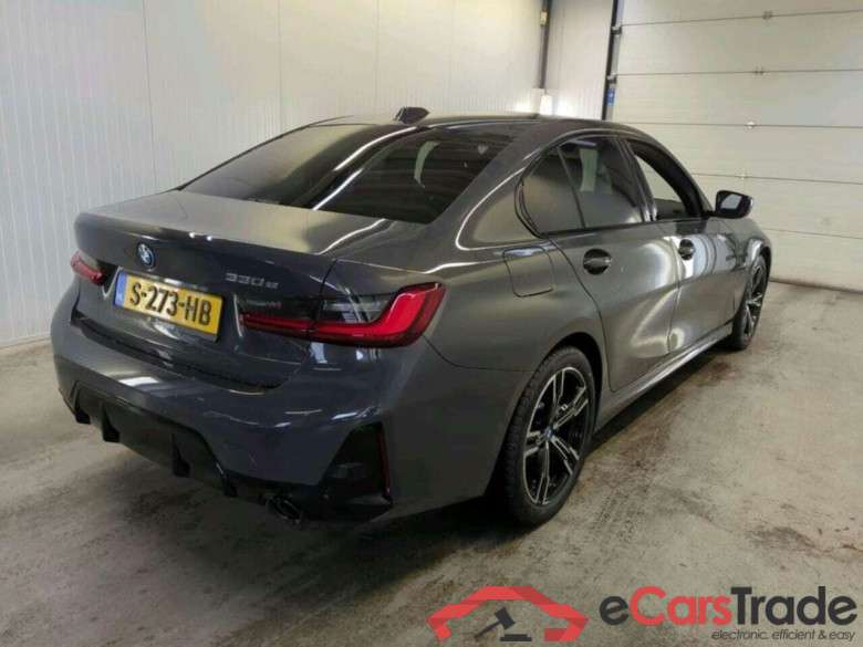 BMW 3-serie 330 #2