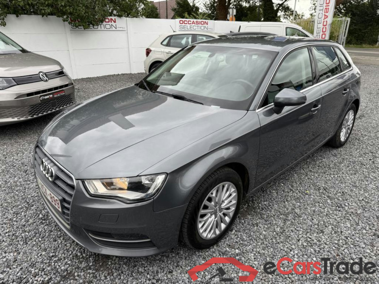 AUDI A3 Sportback Audi A3 Ambiente  Sportback 1.6 TDI   77(105) kW(ch) 6 vitesses #1