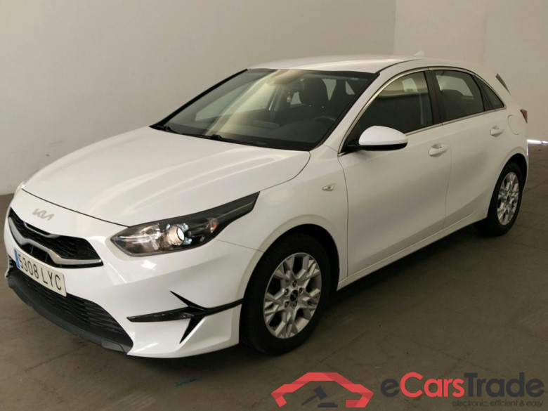 KIA Ceed / 2021 / 5P / berlina con portón 1.0 T-GDi 88kW (120CV) Drive