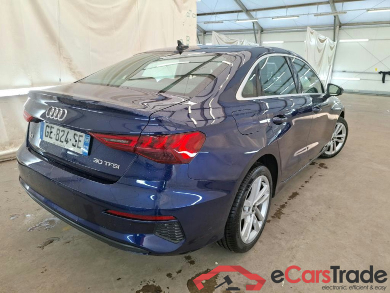 AUDI A3 Berline / 2020 / 4P / Berline 30 TFSI MHEV S Tronic 110 Business Line #3