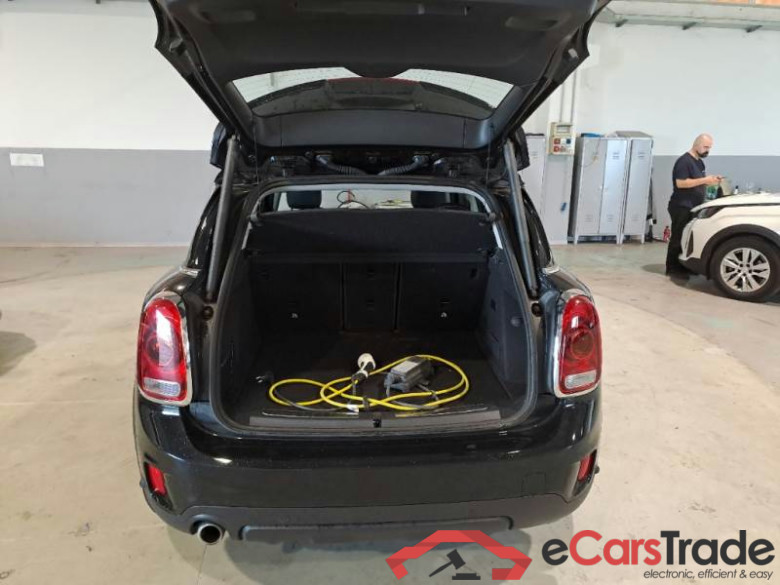 MINI COUNTRYMAN / 2016 / 5P / BERLINA COOPER S E ALL4 BUSINESS AUTOM. #5