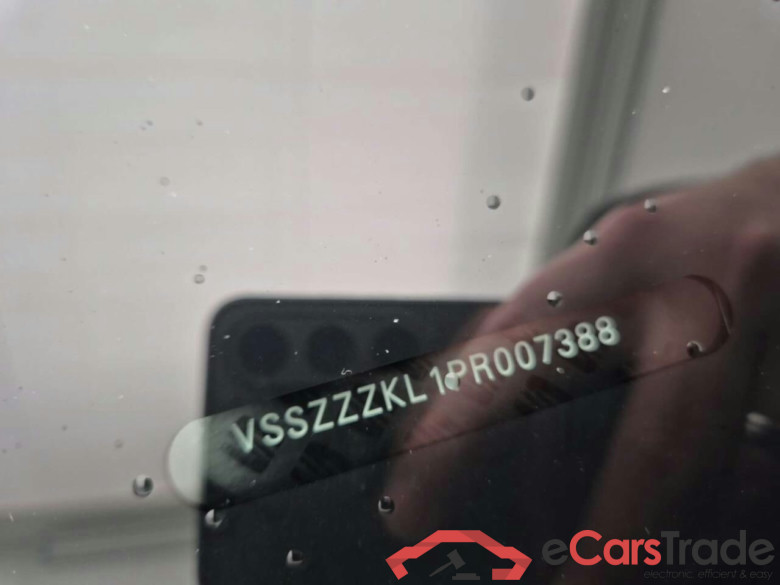 SEAT LEON 1.0 eTSI FR BnsIn #4