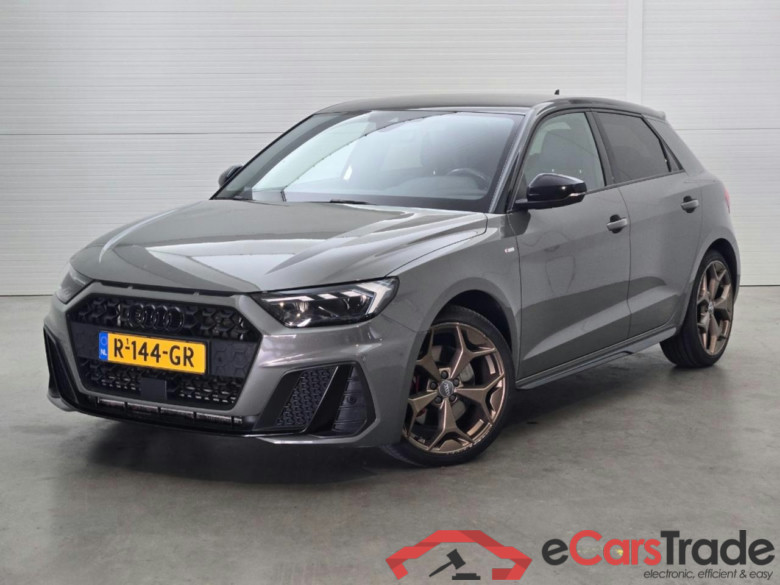 AUDI A1 Sportback 40 TFSI S Line edition one