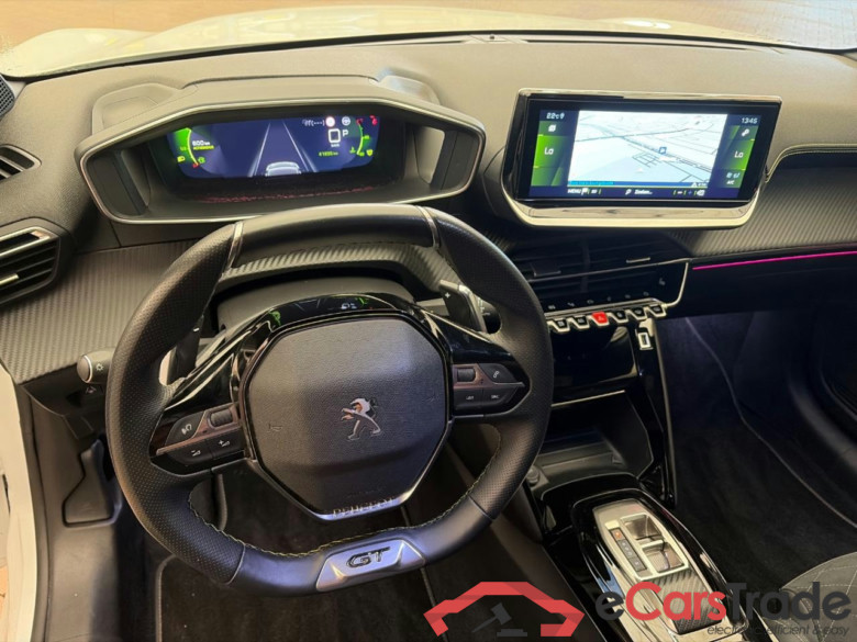 PEUGEOT 208 1.2 PureTech GT #5