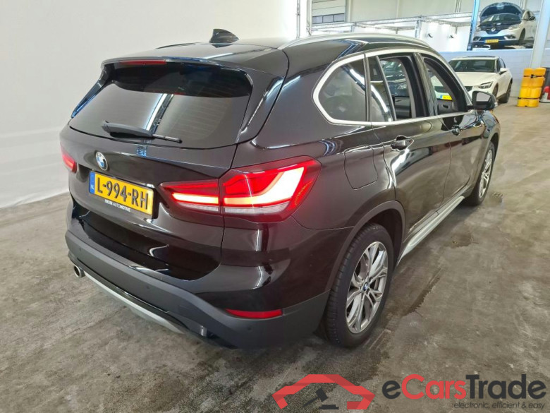 BMW X1 sDrive18iA Model xLine (S07LM) #2
