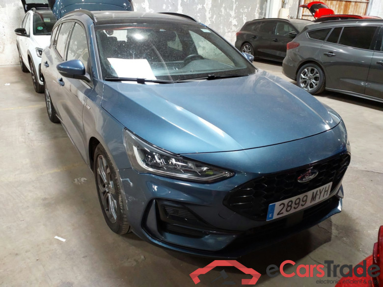 FORD Focus 1.0 Ecoboost 114KW 155CV S6.2 ST Line X auto Sportbreak(Pano-Roof + Winterpack)