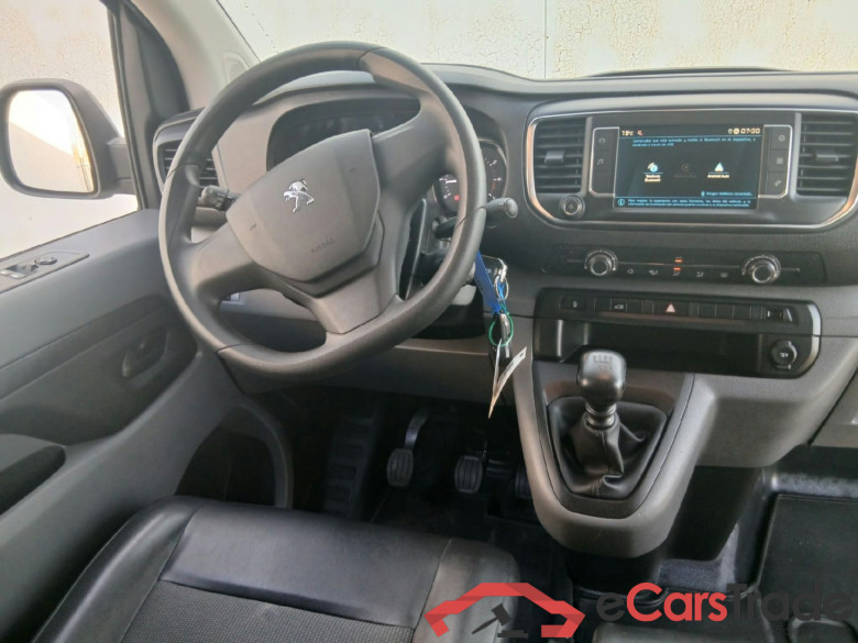 PEUGEOT Expert / 2016 / 4P / furgón Furgón Premium 1.5 BlueHDi 100 Standard (AC) #3