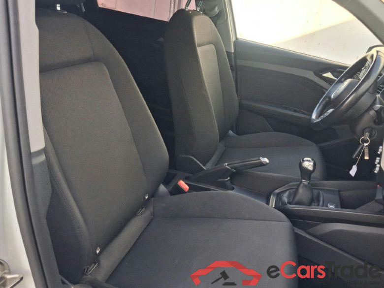 AUDI A1 Sportback Advanced 25 TFSI 70kW (95CV) (CX) #6