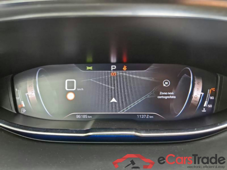 PEUGEOT 3008 / 2020 / 5P / SUV BLUEHDI 130 SeS EAT8 GT AUT. #4