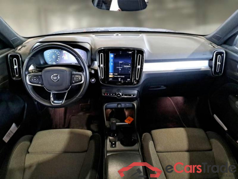 VOLVO XC40 / 2021 / 5P / SUV T2 AUTOMATICO CORE #3