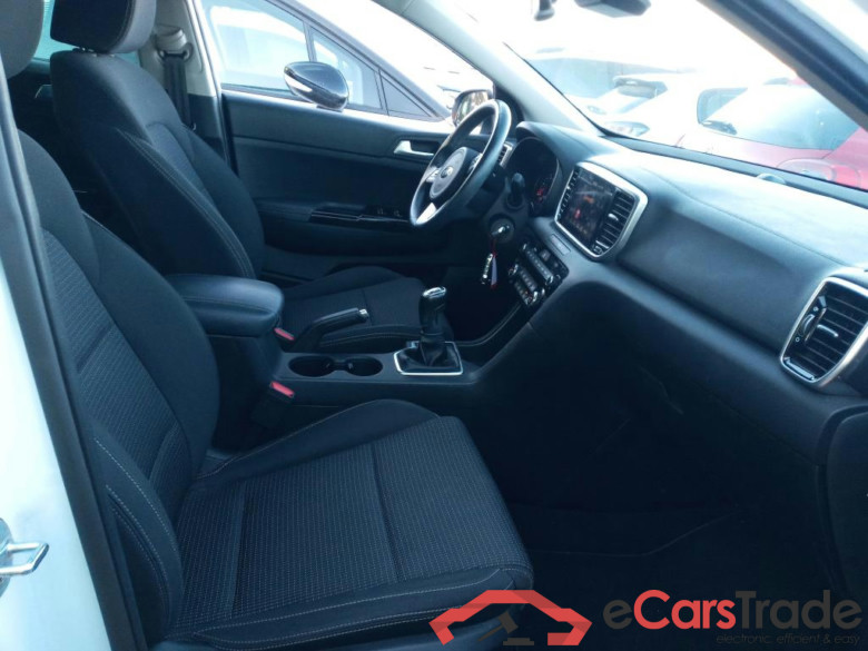 Sportage Black Edition 2WD 1.6 CRDi 135CV MT6 E6d #6
