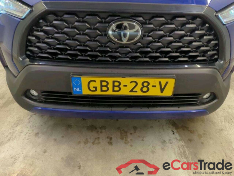 TOYOTA Corolla Cross Hybrid 140 Active #4