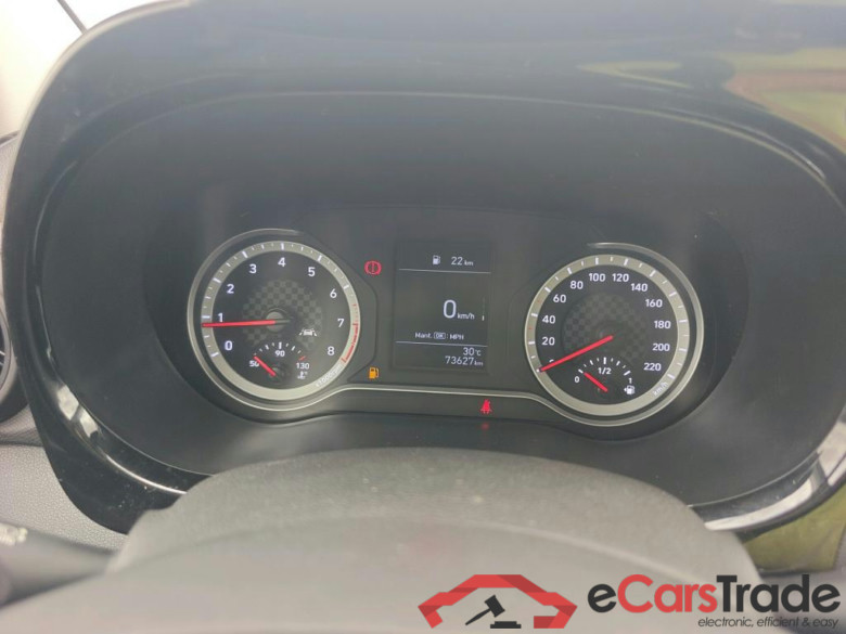 HYUNDAI i10 / 2020 / 5P / berlina con portón 1.0 Klass #4