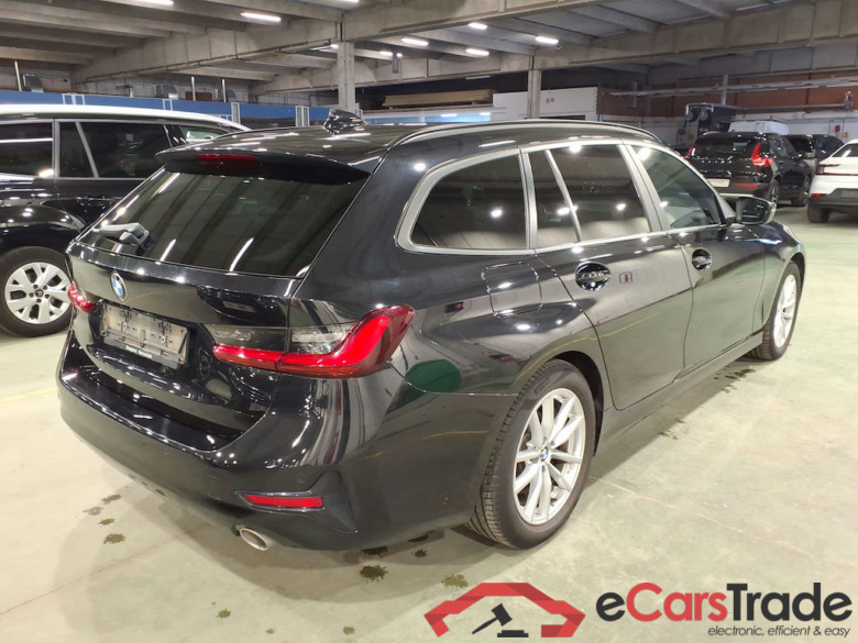 BMW 3 SERIES TOURING 2.0 318DA (100KW) TOURING #4