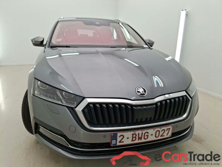 SKODA OCTAVIA COMBI 2.0 CRTDI CLEVER DSG #5
