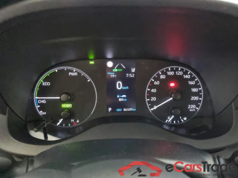 TOYOTA YARIS / 2020 / 5P / BERLINA HYBRID BUSINESS MY20 #4