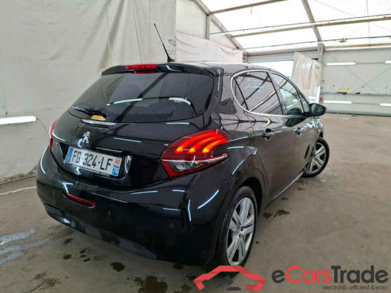 PEUGEOT 208 / 2015 / 5P / Berline Puretech 110 S&S ALLURE BUSINESS #3