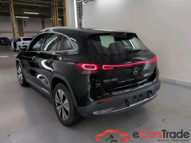 MERCEDES-BENZ EQA BEV 67KWH EQA 250 BUSINESS LINE #3