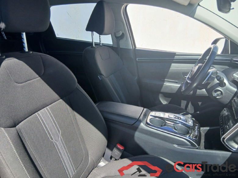 HYUNDAI Tucson / 2020 / 5P / todoterreno 1.6 TGDI PHEV 195kW Maxx Auto 4X4 #6