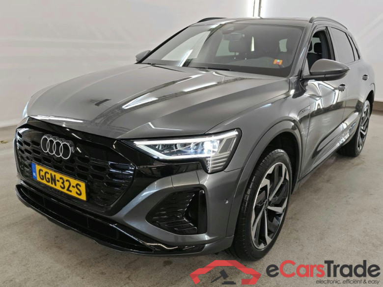 Audi Q8 e-tron 50 e-tron quattro S edition 5d #1