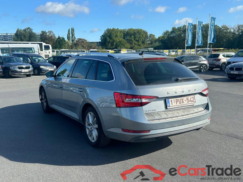 SKODA Superb Combi Superb Wagon Ambition 1,5 TSI 110 kW 7-speed automat. #4