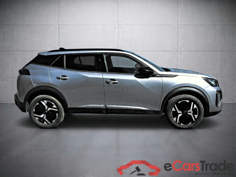 Peugeot 2008 Allure 1.2 100 #4