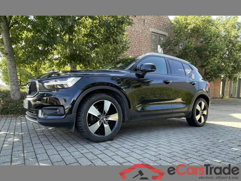 VOLVO XC40 Dsl XC40 2.0 D3 Momentum Pro Geartronic #1