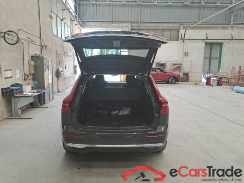 VOLVO XC60 / 2021 / 5P / SUV T6 PLUG-IN AWD AUTO RECHARGE INS. EXP #5