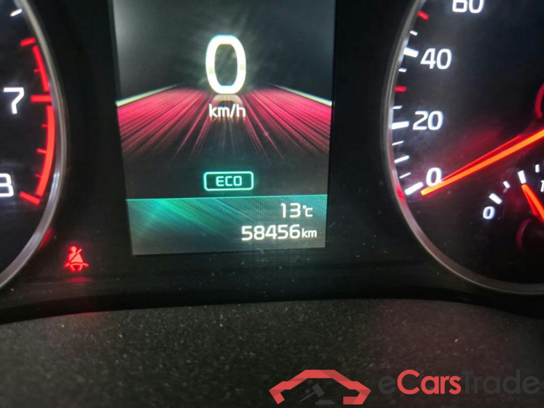 KIA Rio / 2020 / 5P / berlina con portón 1.0 T-GDi 74kW (100CV) MHEV iMT Concept #5