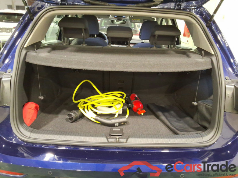 VOLKSWAGEN GOLF VIII 1.4 EHYBRID STYLE DSG #3