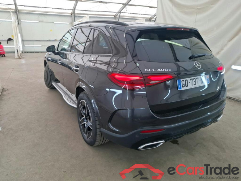 MERCEDES-BENZ GLC / 2022 / 5P / SUV GLC 400 e AMG Line 4MATIC #3