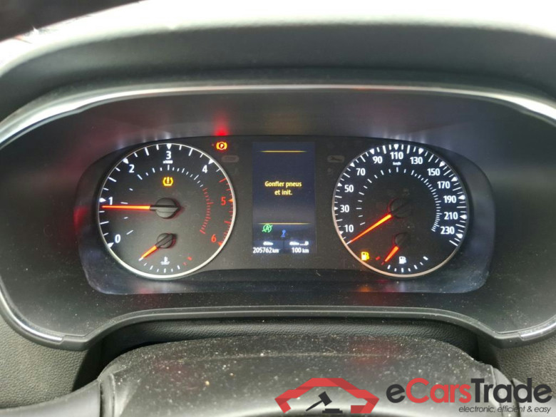 Megane IV Berline 5pt. Société Air Nav 1.5 dCi 90CV BVM6 E6 #6