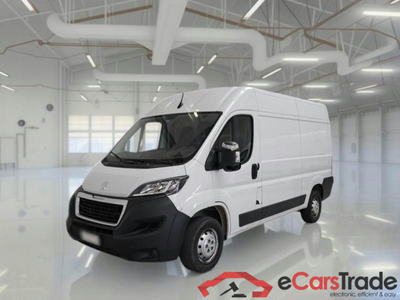 PEUGEOT BOXER / 2014 / 4P / FURGONE 333 L2H2 2.2 BLUEHDI 140CV SeS