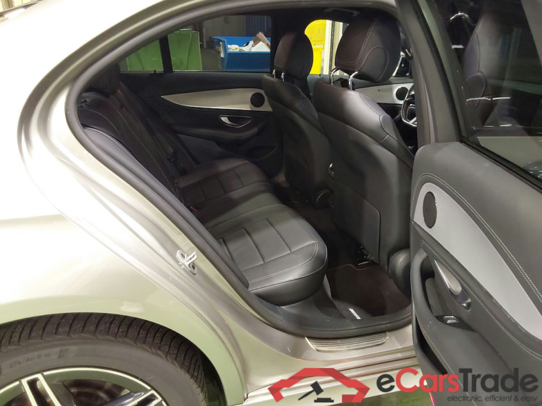 MERCEDES-BENZ E-CLASS BERLINE 2.0 E 300 DE BUSINESS SOLUTION AUTO #5