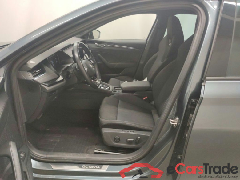 Skoda Octavia Combi 2.0 CRTDI 110kW DSG7 Style 5d #3