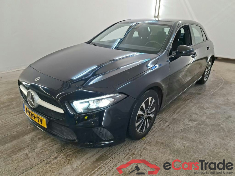 Mercedes-Benz A-Klasse A 180 7G-DCT Business Solution 5d