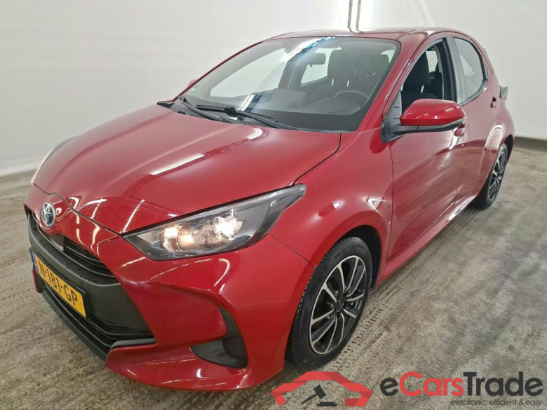 Toyota Yaris Hybrid 115 Active 5d