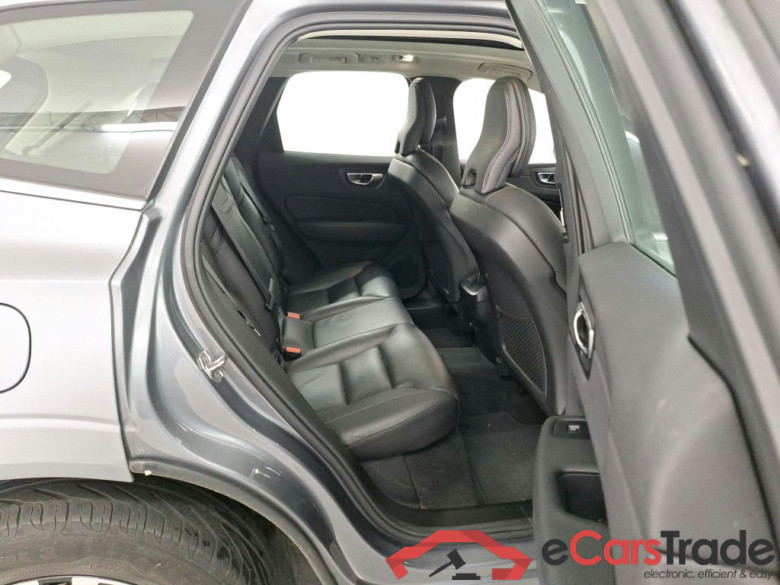 VOLVO XC60 2.0 B4 P GEARTRONIC MOMENTUM PRO #6