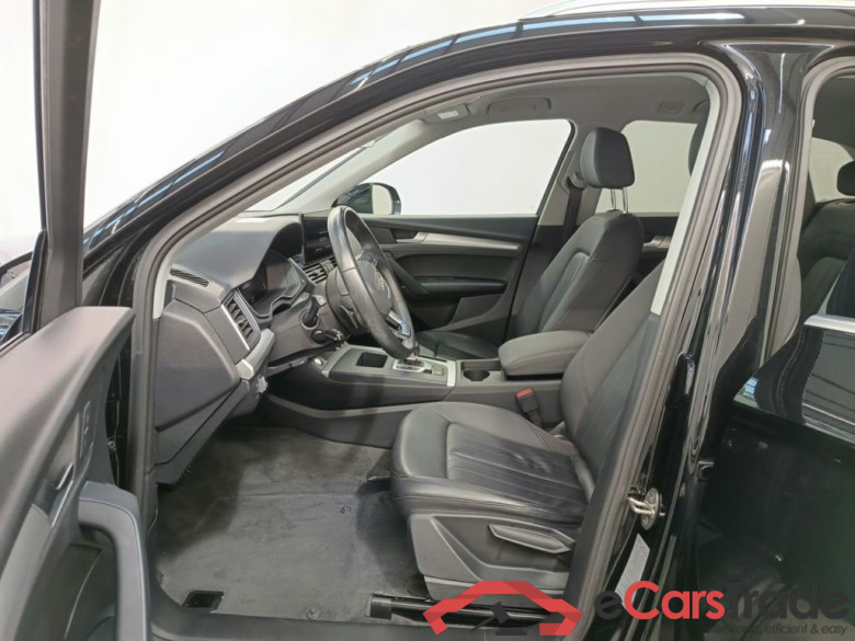 Audi Q5 Business Edition 30 TDI S tronic 5d #3