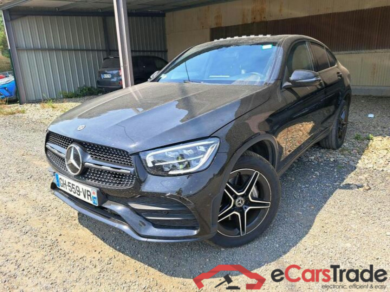 Mercedes GLC 300de Coupe Plug-In Hybrid AMG 4Matic Aut. Pano LED Navi 1/2 Sport-Leather-Alcantara KeylessGo Camera Klima PDC ...
