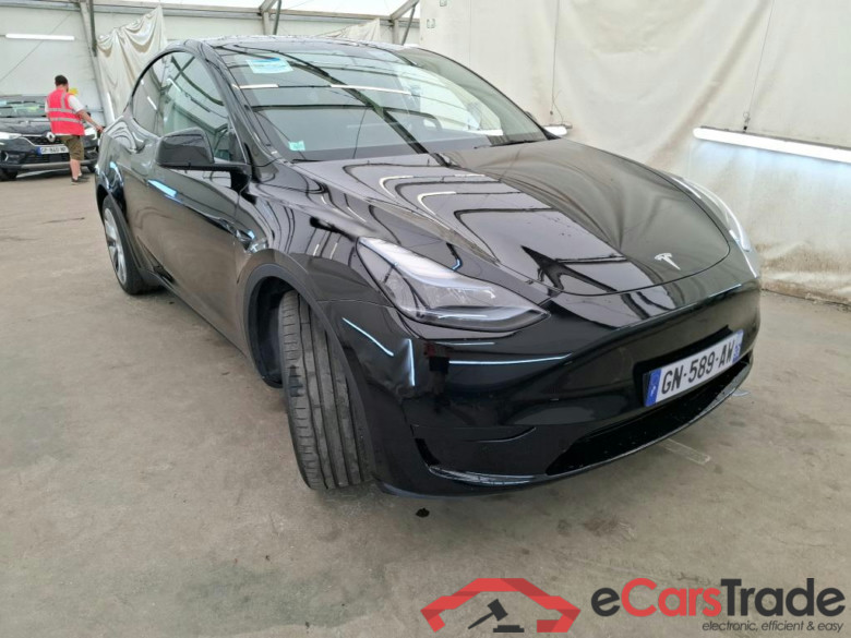TESLA Model Y / 2021 / 5P / SUV RWD #5