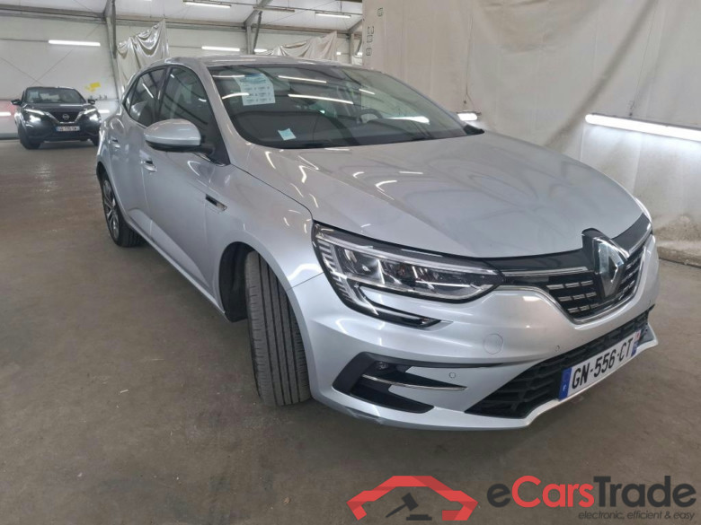RENAULT Mégane Berline / 2020 / 5P / Berline techno TCe 140 EDC #4