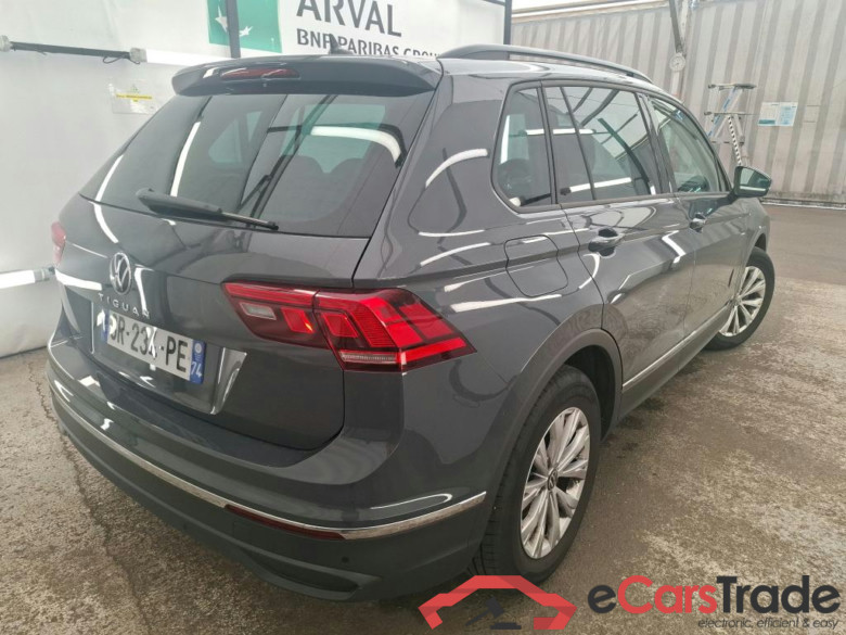 VOLKSWAGEN Tiguan / 2020 / 5P / SUV 1.5 TSI 150 DSG7 Life Busines #3