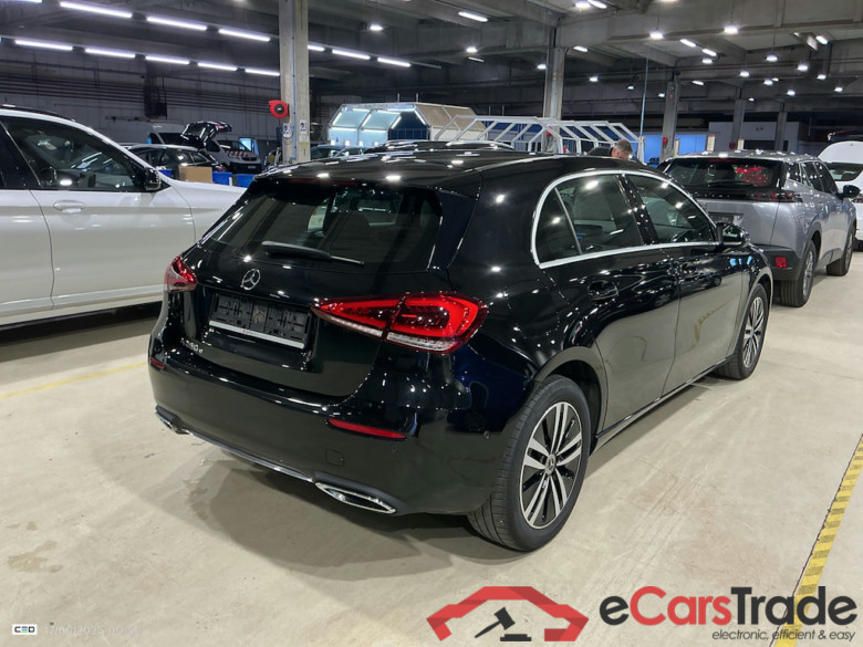 MERCEDES-BENZ A-Klasse 1.3 A 250 E DCT BUSINESS SOLUTION #4