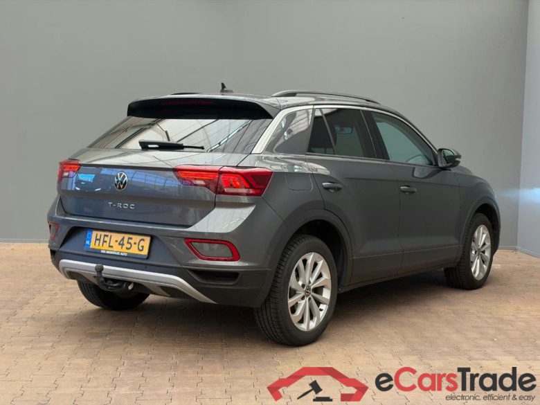VOLKSWAGEN T-Roc 1.5 TSI Life Edition #3
