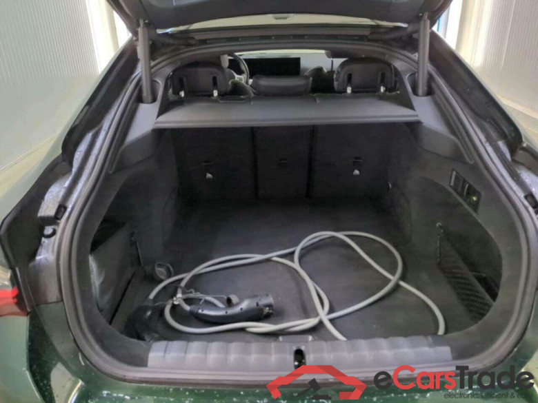 BMW i4 eDrive40 High Exec. #4