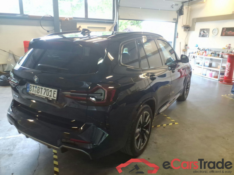 BMW iX3  #3