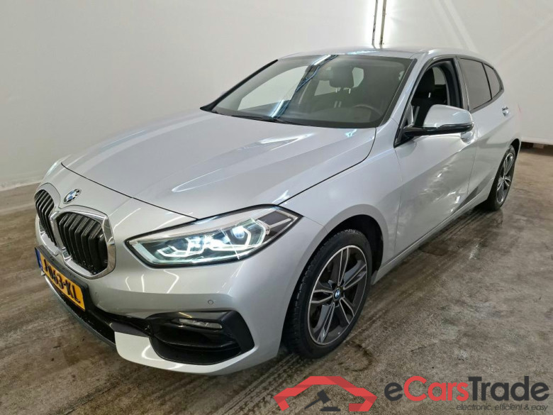 BMW 1 Serie 118iA 5d