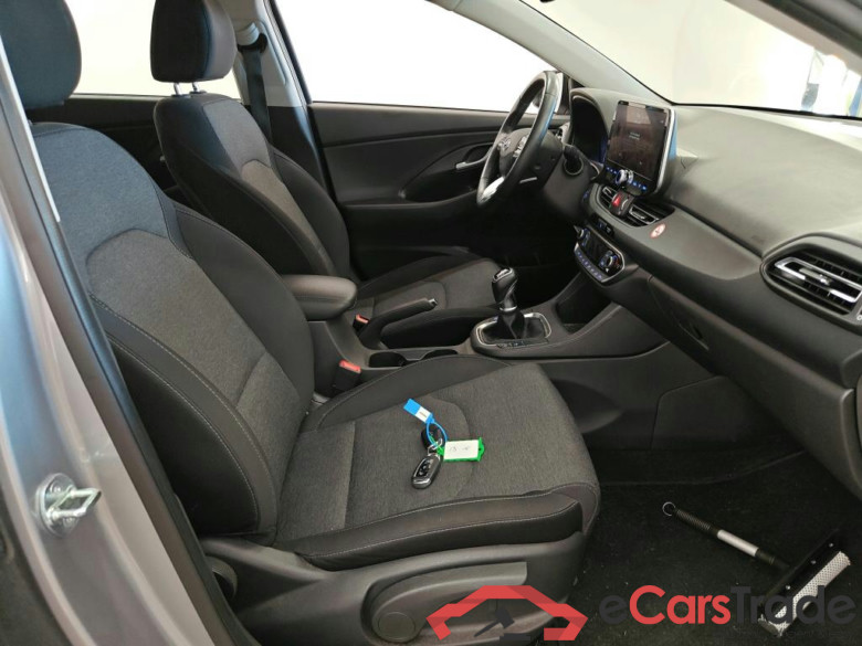 Hyundai i30 Wagon 1.0 T-GDI MHEV Comfort Smart 5d #3
